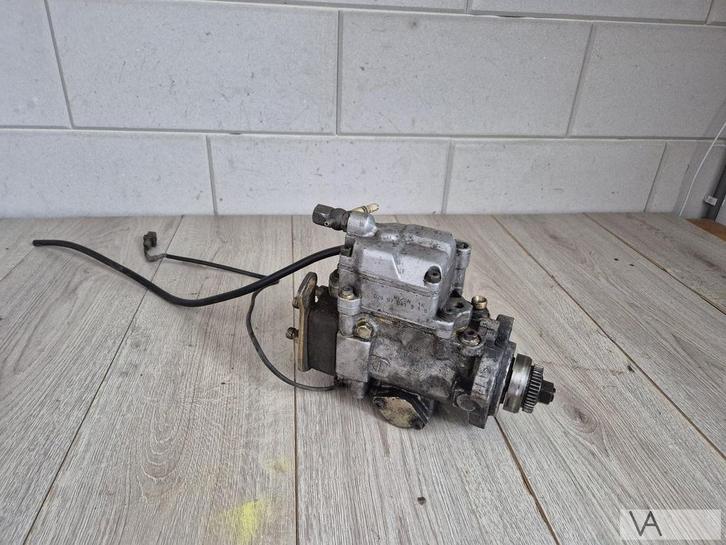 Mercedes Sprinter W901 dieselpomp hogedrukpomp a6020758301, Auto-onderdelen, Brandstofsystemen, Mercedes-Benz, Gebruikt, Ophalen of Verzenden