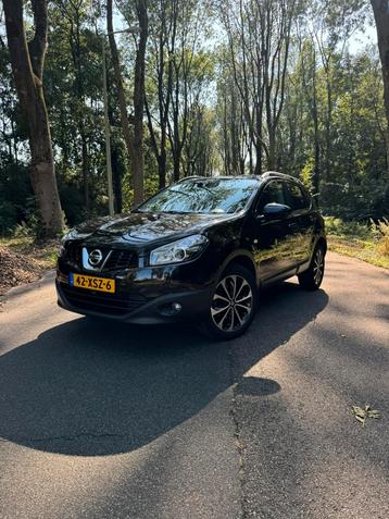 Nissan Qashqai 1.6 2WD 2012 Zwart beschikbaar voor biedingen