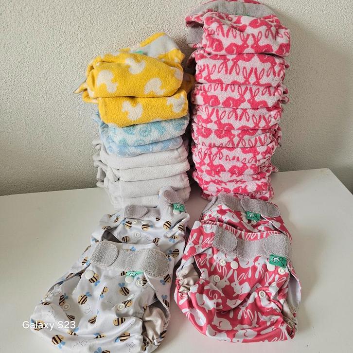 TotsBots Wasbare Luiers Maat 1 + Overbroekjes, Kinderen en Baby's, Badjes en Verzorging, Gebruikt, Overige typen, Overige merken