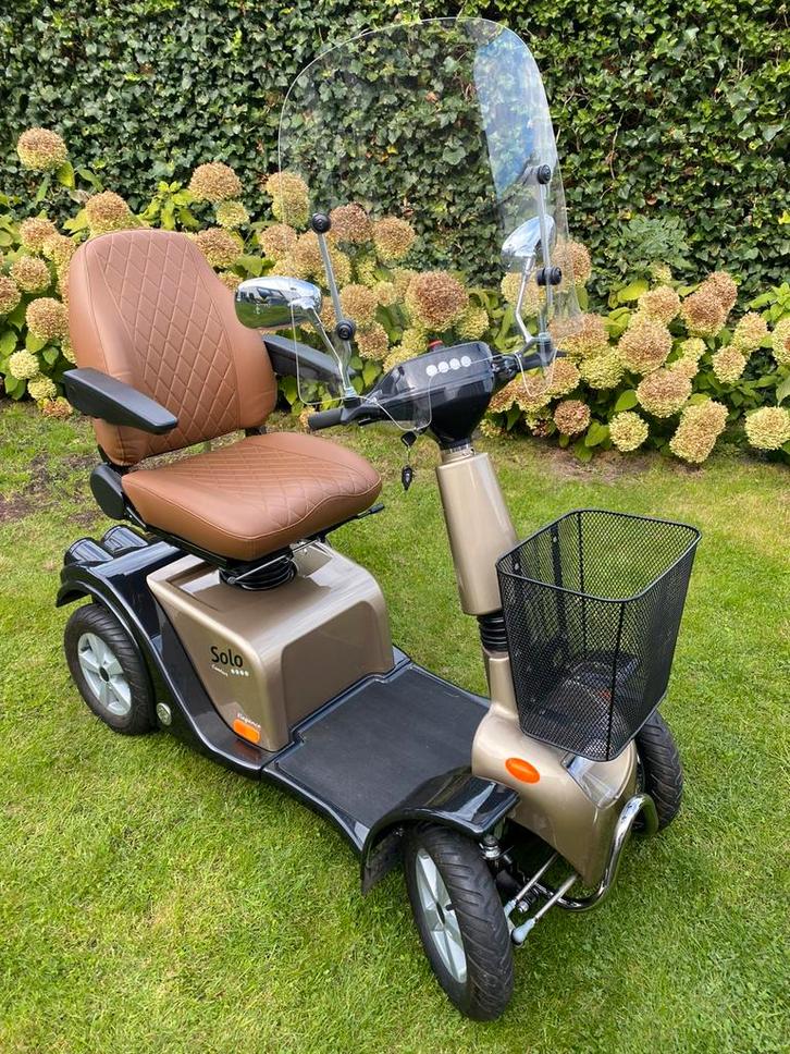 Life & Mobilitie solo 4 Elégance met windscherm 438 km, Diversen, Brommobielen en Scootmobielen, Zo goed als nieuw, Life and Mobility