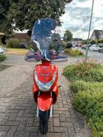 Peugot kisbee scooter (2020), Fietsen en Brommers, Scooters | Peugeot, Ophalen, Gebruikt, Overige modellen, Benzine