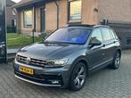 Volkswagen Tiguan 1.4 TSI ACT Camera|Headup|Navi|Pan|Virtual, Te koop, Zilver of Grijs, Benzine, 73 €/maand