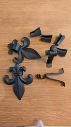 Zwart metaal gordijnroede houder met motief, Huis en Inrichting, Minder dan 50 cm, Zwart, Ophalen of Verzenden, Zo goed als nieuw