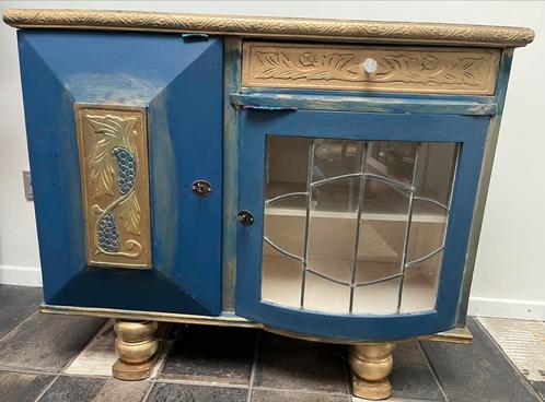 Vintage kastje met glas in lood, Huis en Inrichting, Kasten | Dressoirs, Gebruikt, 50 tot 100 cm, 25 tot 50 cm, Met lade(s), Met deur(en)