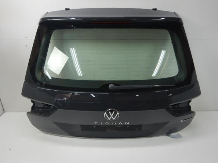 Achterklep Volkswagen Tiguan (22724416), Auto-onderdelen, Carrosserie en Plaatwerk, Achterklep, Achter, Gebruikt, Ophalen of Verzenden