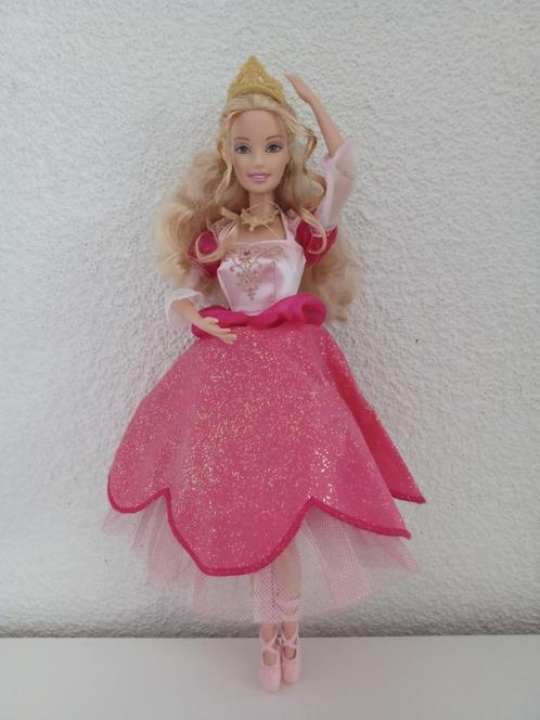 GENEVIÉVE uit de film Barbie en de 12 Dansende Prinsessen, Verzamelen, Poppen, Zo goed als nieuw, Pop, Ophalen of Verzenden