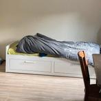 Ikea uitschuifbaar bed Brimnes, Huis en Inrichting, Slaapkamer | Bedden, Ophalen, Eenpersoons, Wit, 80 cm