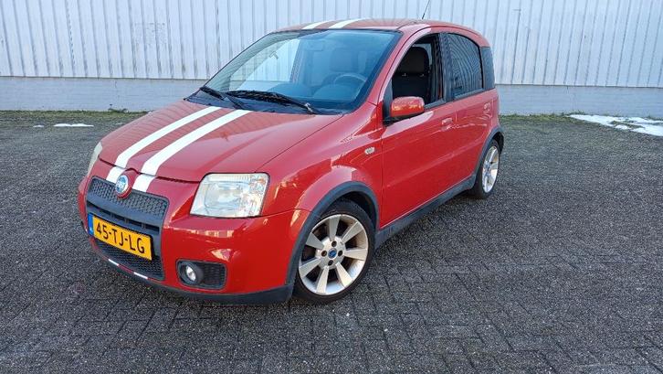 Fiat Panda 1.4 16V 100HP 2006 221dkm nw APK c.v.+a.b. Airco, Auto's, Fiat, Bedrijf, Panda, ABS, Airbags, Airconditioning, Boordcomputer