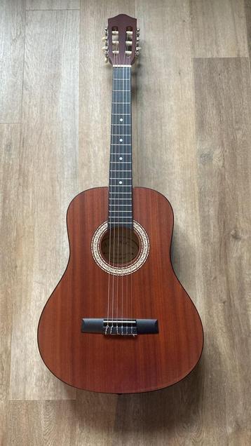 Kinder gitaar Jose Ribera beschikbaar voor biedingen