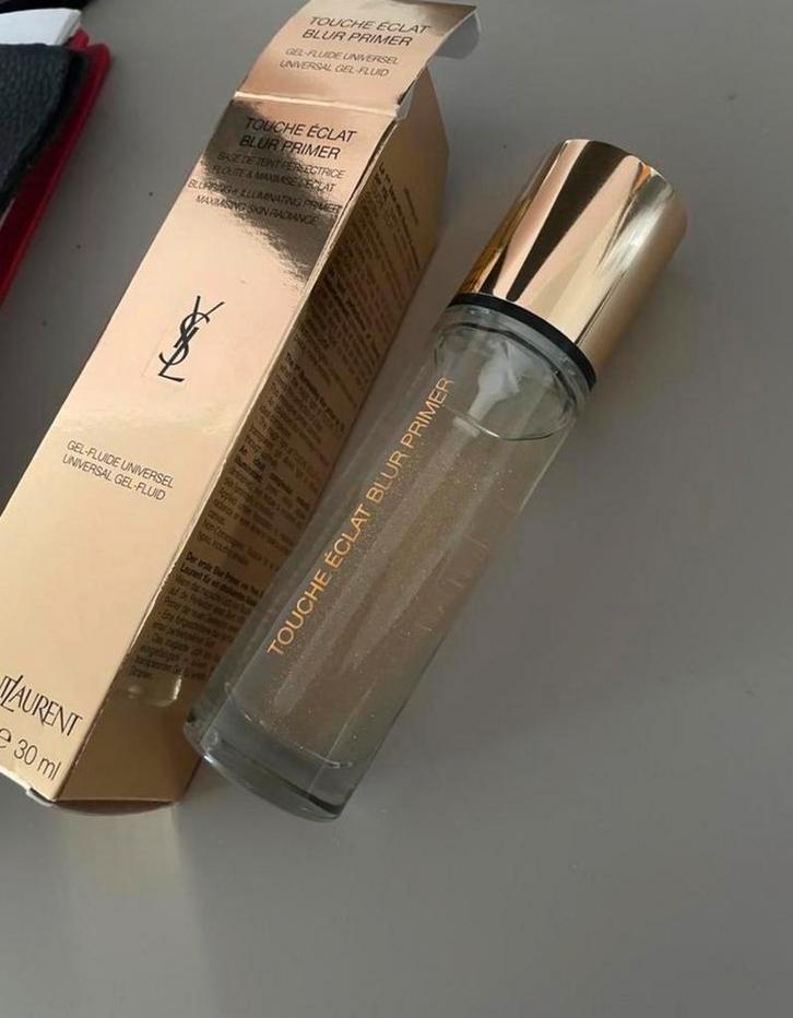 Yves Saint Laurent Touche Éclat Blur Primer - 30ml, Sieraden, Tassen en Uiterlijk, Uiterlijk | Cosmetica en Make-up, Nieuw, Ophalen of Verzenden