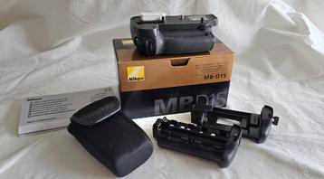 Nikon MB-D15 battery Grip voor D7100/D7200 beschikbaar voor biedingen