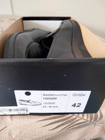 Nieuwe leren schoenen LONGO 42G zwart