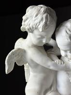 Biscuit Porseleinen beeld van 2 Putti’s, Ophalen, Zo goed als nieuw, Mens
