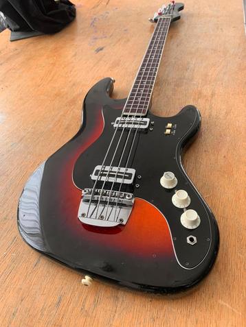 Hofner Artist 184 (185) Basgitaar Vintage beschikbaar voor biedingen