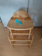 Twee in 1 houten kinderstoel Tiamo wood met gordeltje, Kinderen en Baby's, Kinderstoelen, Ophalen, Zo goed als nieuw, Meegroeistoel