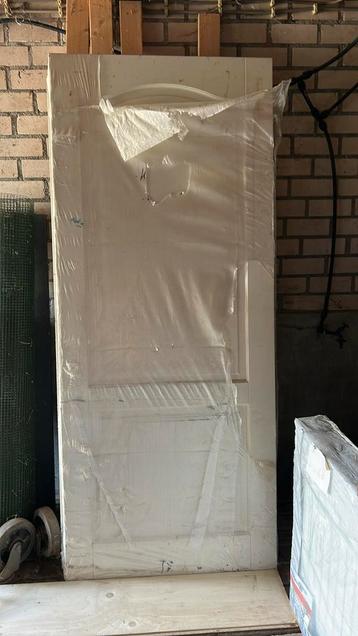 Paneeldeur 880 x 2115, ongebruikt beschikbaar voor biedingen