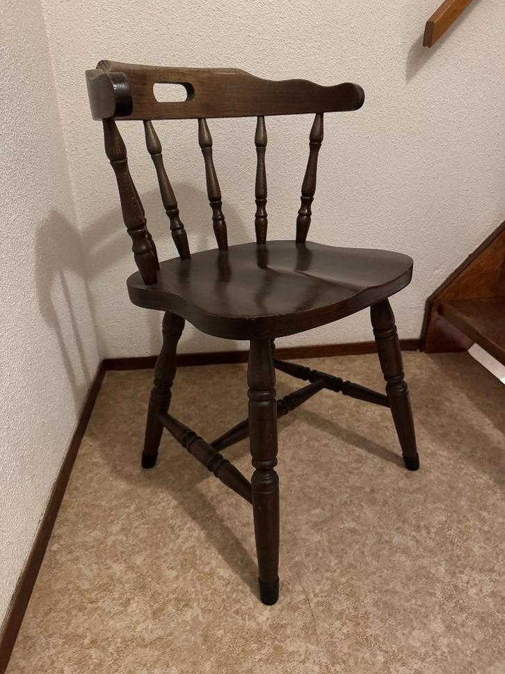 Houten Vintage stoel, Huis en Inrichting, Stoelen, Gebruikt, Eén, Hout, Bruin, Ophalen