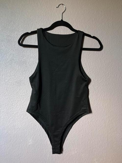 Simpel zwart body • basic bodysuit, Kleding | Dames, Tops, Nieuw, Maat 36 (S), Zwart, Zonder mouw, Ophalen of Verzenden