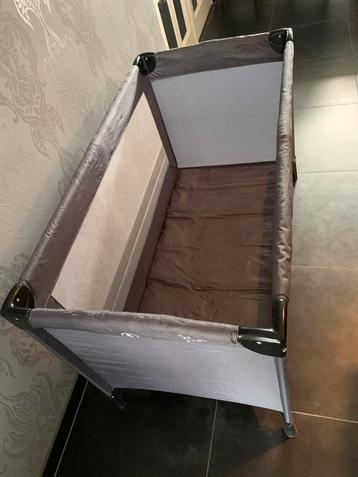 Bambino camping bedje beschikbaar voor biedingen