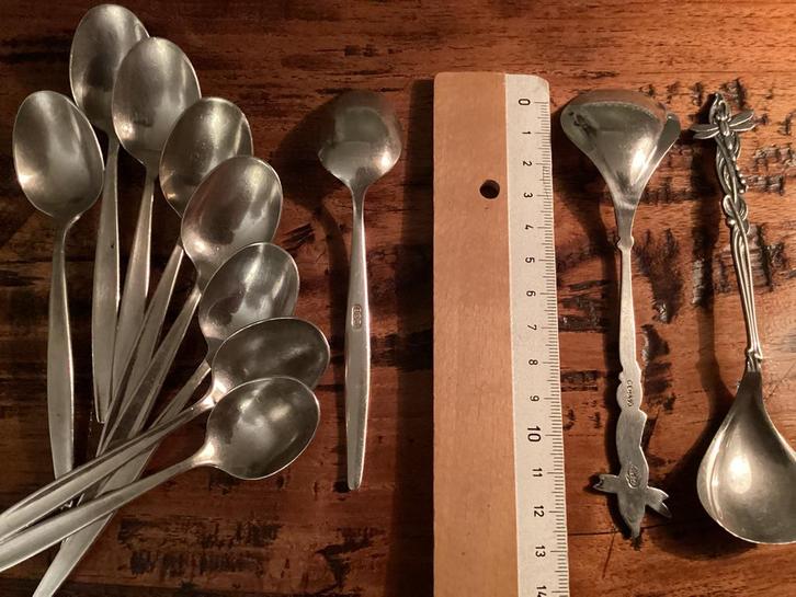 Verzilverde theelepels, suikerpot, suikerschep en bekers, Antiek en Kunst, Antiek | Goud en Zilver, Zilver, Ophalen of Verzenden