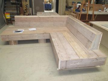 Houten tuinbank lounge beschikbaar voor biedingen