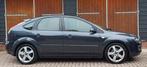 Ford Focus 1.6-16V Futura, Bluetooth, Airco, NAP, DAB+ Radio, 1596 cc, Gebruikt, 4 cilinders, 620 kg