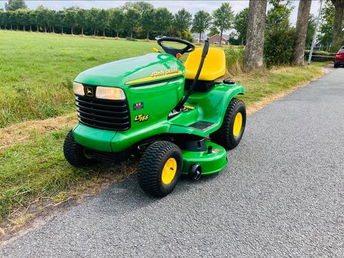 Nette John deere LT166 zitmaaier NIEUW MULCH DEK!!!, Tuin en Terras, Zitmaaiers, 90 tot 120 cm, Ophalen
