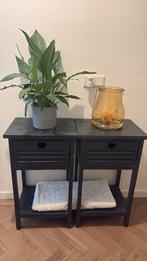 2 Leuke houten bijzettafeltjes/ nachtkastjes, Huis en Inrichting, Slaapkamer | Nachtkastjes, Ophalen, Minder dan 45 cm, Zo goed als nieuw