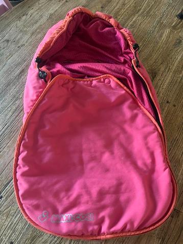 Voetenzak maxi Cosi roze  beschikbaar voor biedingen