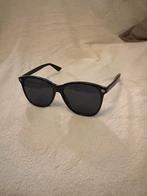 Gucci Zonnebril - Stijlvol en beschermend!, Sieraden, Tassen en Uiterlijk, Zonnebrillen en Brillen | Dames, Ophalen of Verzenden