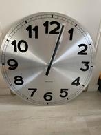 Nieuwe Karlsson Metalen Wandklok 75x75cm, Huis en Inrichting, Woonaccessoires | Klokken, Ophalen, Nieuw, Analoog, Wandklok