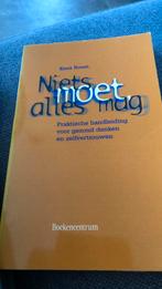 Kees Roest - Niets moet, alles mag, Boeken, Ophalen of Verzenden, Zo goed als nieuw, Kees Roest