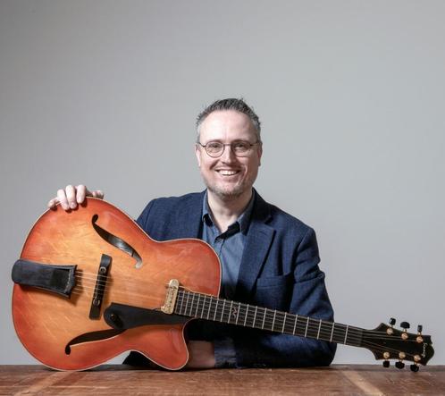 Gitaar en baslessen in Haarlem en Hoofddorp, Diensten en Vakmensen, Muziekles en Zangles, Elektrische instrumenten, Slaginstrumenten