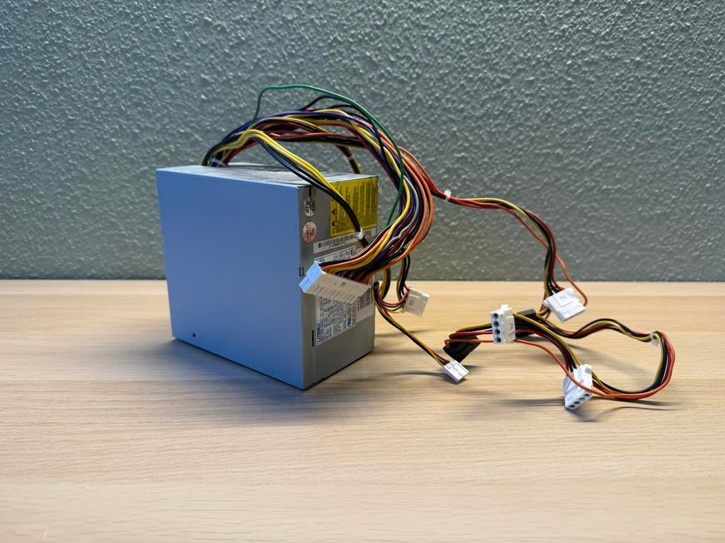 Liteon PC Voeding 300W, Computers en Software, Interne voedingen, Ophalen of Verzenden, Gebruikt