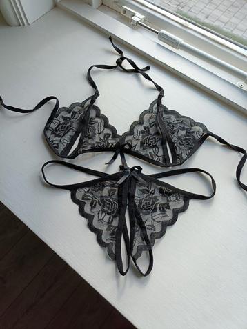 Kanten lingerie set (nieuw) maat M beschikbaar voor biedingen