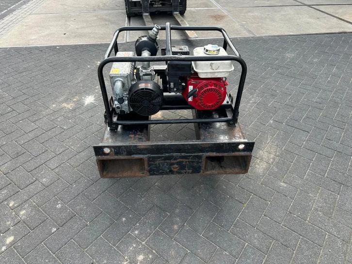 Vacuumunit 40 m3 met Honda motor incl. onderframe met pallet, Auto-onderdelen, Vrachtwagen-onderdelen, Overige merken, Overige Auto-onderdelen
