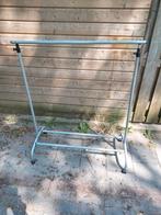 Kleding rek grijs, Ophalen
