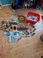 Thomas de trein , heel veel rails, treintjes ectt, Ophalen, Gebruikt