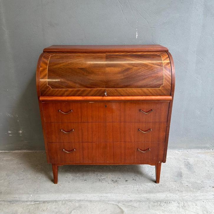 Zweedse vintage secretaire met sleutel, Antiek en Kunst, Antiek | Meubels | Kasten, Ophalen of Verzenden