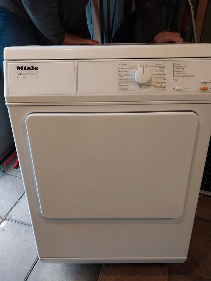 Miele Wasdroger Softcare - Goed Onderhouden, Witgoed en Apparatuur, Wasdrogers, Gebruikt, Luchtafvoer, Voorlader, 6 tot 8 kg, 85 tot 90 cm