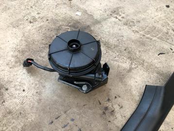 BMW 11727506209 secundaire luchtpomp beschikbaar voor biedingen