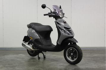 Piaggio Zip 125 motorscooter 2002 beschikbaar voor biedingen