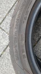 2 banden 225/45/17 zo goed als nieuw, Ophalen, Banden en Velgen, Personenwagen, Zomerbanden