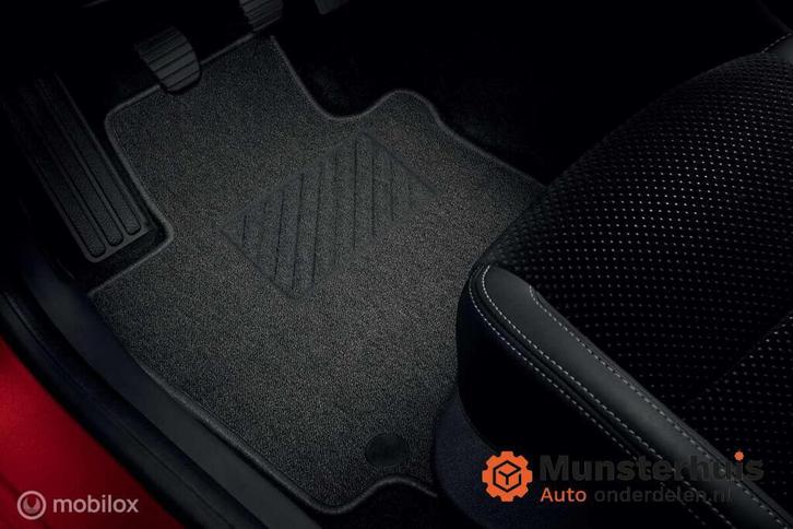 Matten set origineel Renault Captur I ('13-'19) 8201740491, Auto-onderdelen, Interieur en Bekleding, Renault, Nieuw, Ophalen of Verzenden