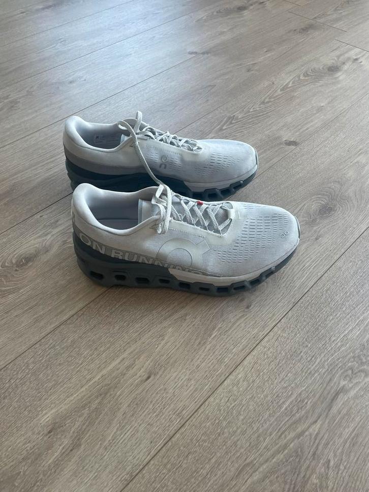 Cloudmonster 2 On running, Sport en Fitness, Loopsport en Atletiek, Hardloopschoenen, Asics, Verzenden