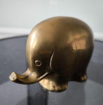 Messing Olifant Holland beschikbaar voor biedingen