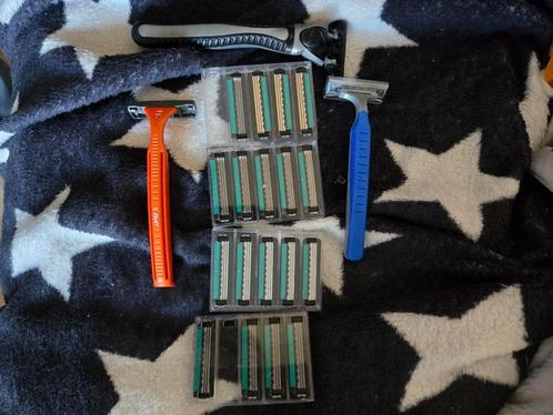 Nieuw meerdere scheerspullen, Sieraden, Tassen en Uiterlijk, Uiterlijk | Gezichtsverzorging, Nieuw, Verzorging, Ophalen of Verzenden