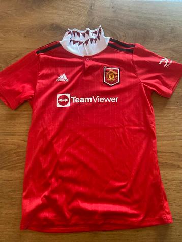 Manchester United Shirt Maat 152 beschikbaar voor biedingen