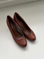 Pumps Tamaris bruin mt 39, Tamaris, Pumps, Bruin, Ophalen of Verzenden