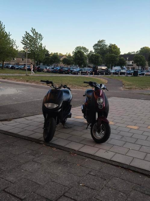 Peugeot ludix 70cc, Fietsen en Brommers, Scooters | Peugeot, Zo goed als nieuw, Ludix, Maximaal 45 km/u, Tweetakt, Ophalen